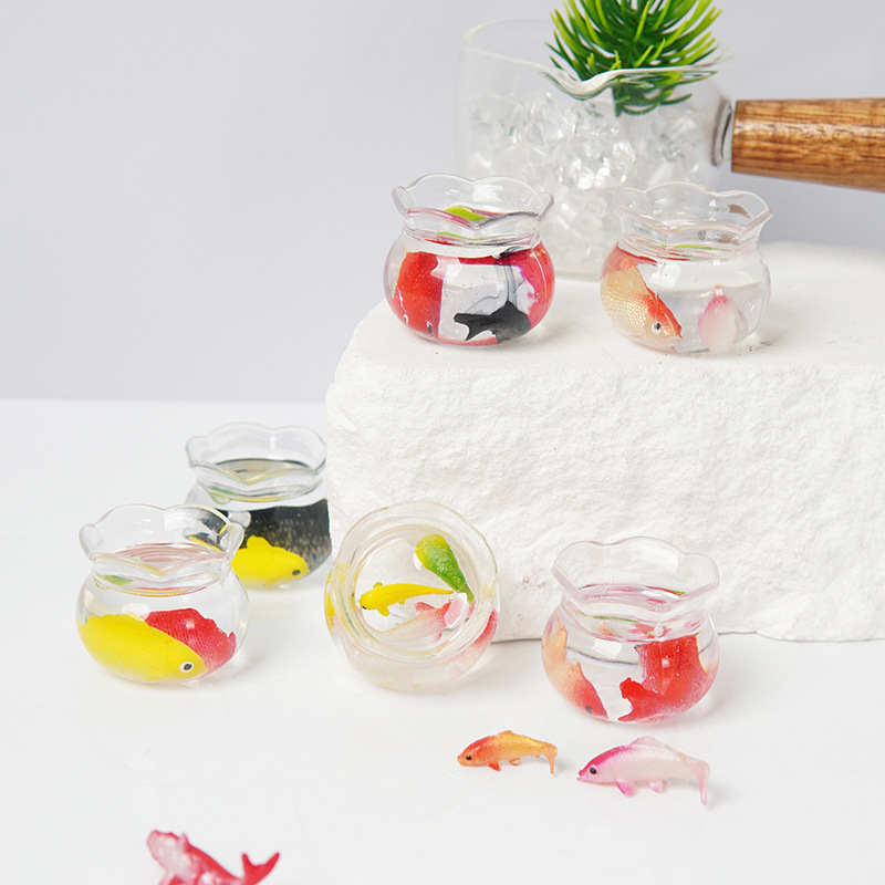 Simulated Plastic Transparent  - Aquarium Fish Guppy 评论和价格